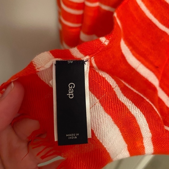 CORAL & White Striped Scarf GAP - Picture 3 of 10